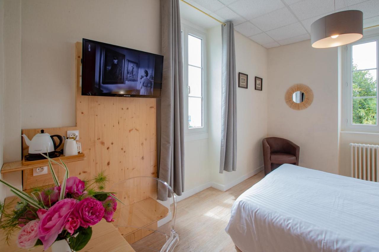Hostellerie Du Parc Cambo-les-Bains Buitenkant foto