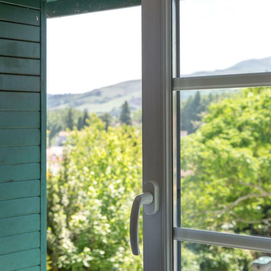 Hostellerie Du Parc Cambo-les-Bains Buitenkant foto